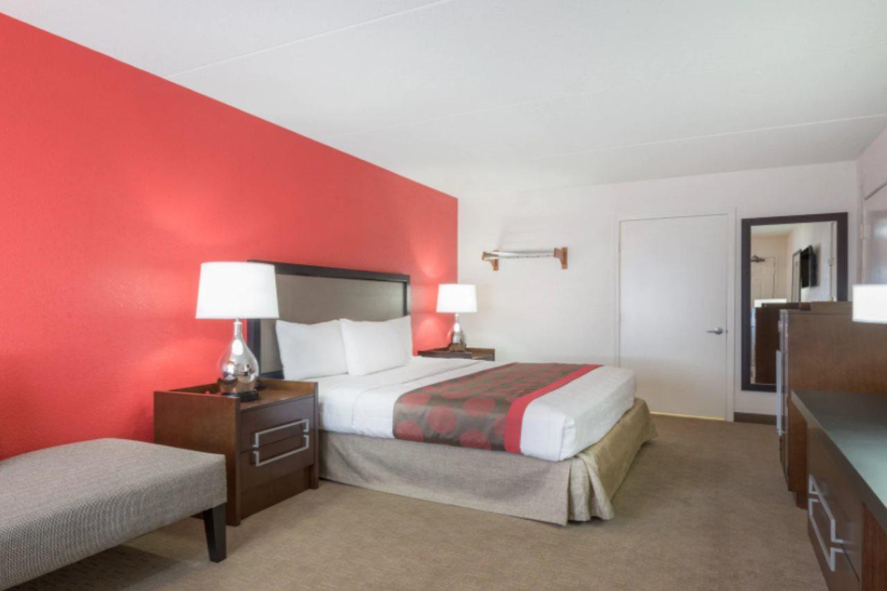 Hotel Ramada By Wyndham Albuquerque Airport Zewnętrze zdjęcie