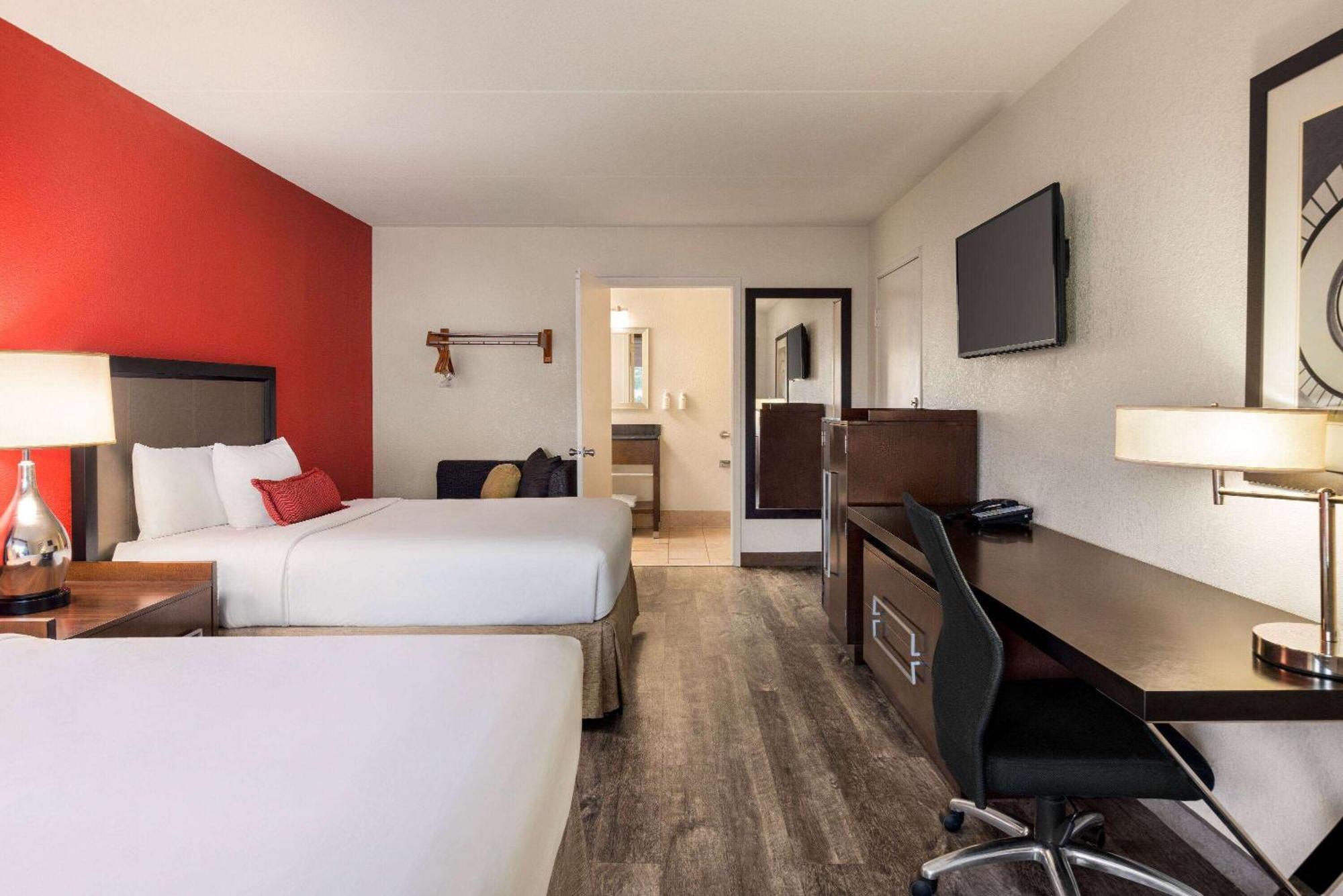 Hotel Ramada By Wyndham Albuquerque Airport Zewnętrze zdjęcie