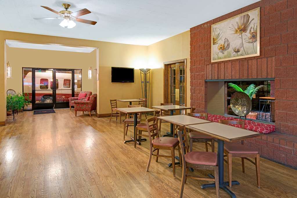 Hotel Ramada By Wyndham Albuquerque Airport Wnętrze zdjęcie